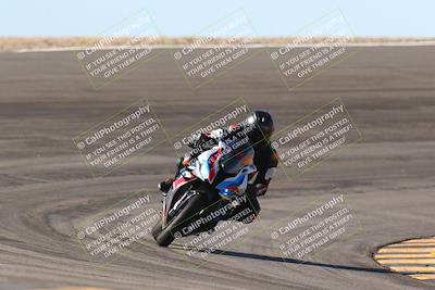 media/Jan-13-2024-SoCal Trackdays (Sat) [[9c032fe5aa]]/Bowl Exit Set 1 (1125am)/